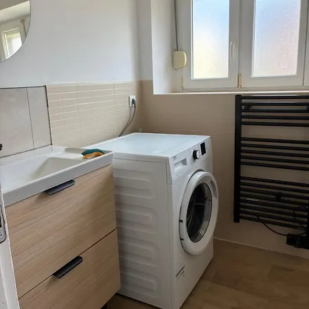 Au Pieds Des Montagnes Apartment *